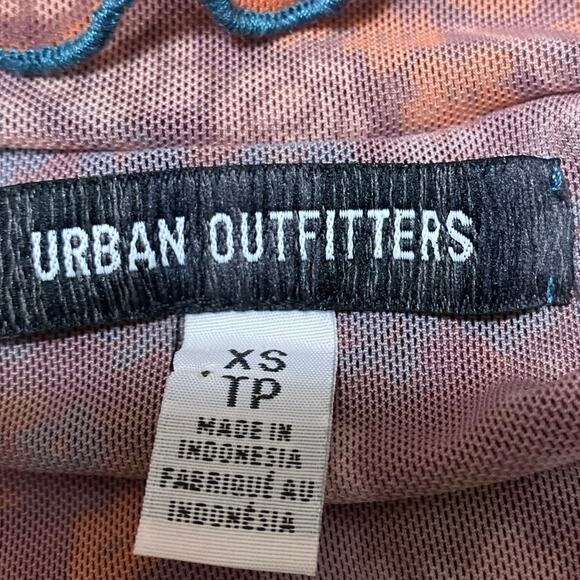 Urban Outfitters Multicolor Floral Seam Lettuce Long Sleeve Blouse Top Size XS - Picture 3 of 3